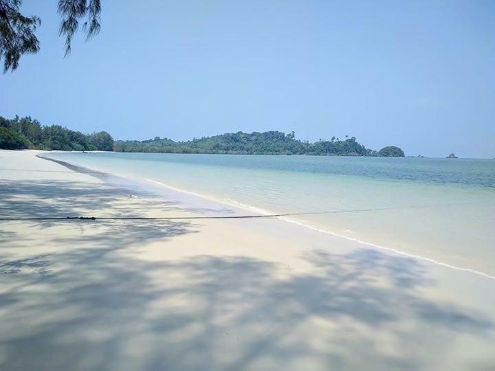 Lucky Resort كو فايام المظهر الخارجي الصورة